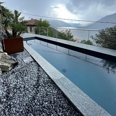 Varenna Hill Apartman Perledo
