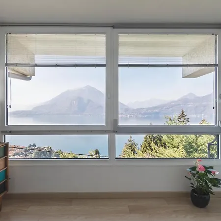 Varenna Hill Apartament *