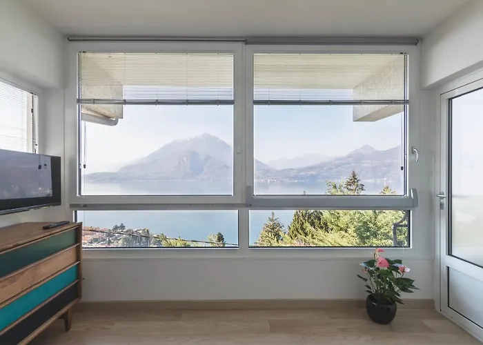 Varenna Hill Apartman *