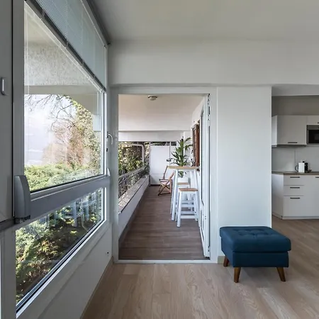 Διαμέρισμα Varenna Hill *